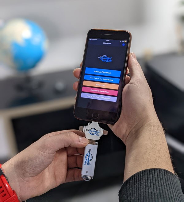 photostick omni on iphone